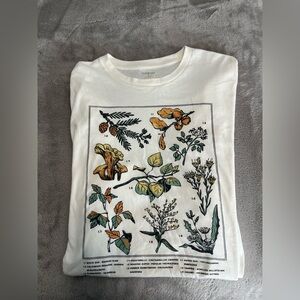 Old Navy Botanical Graphic Cream T-Shirt